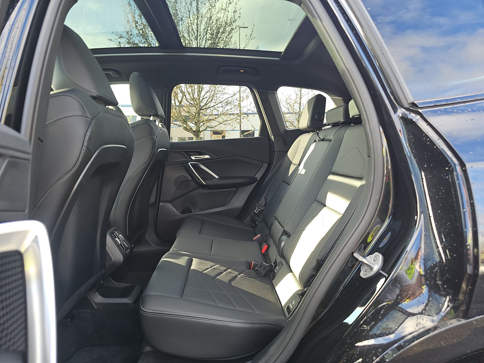 2025 BMW X1 xDrive28i AWD