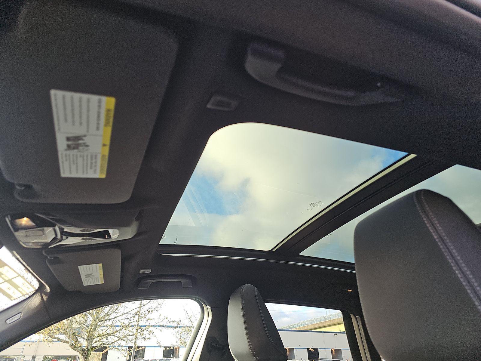 2025 BMW X1 xDrive28i AWD