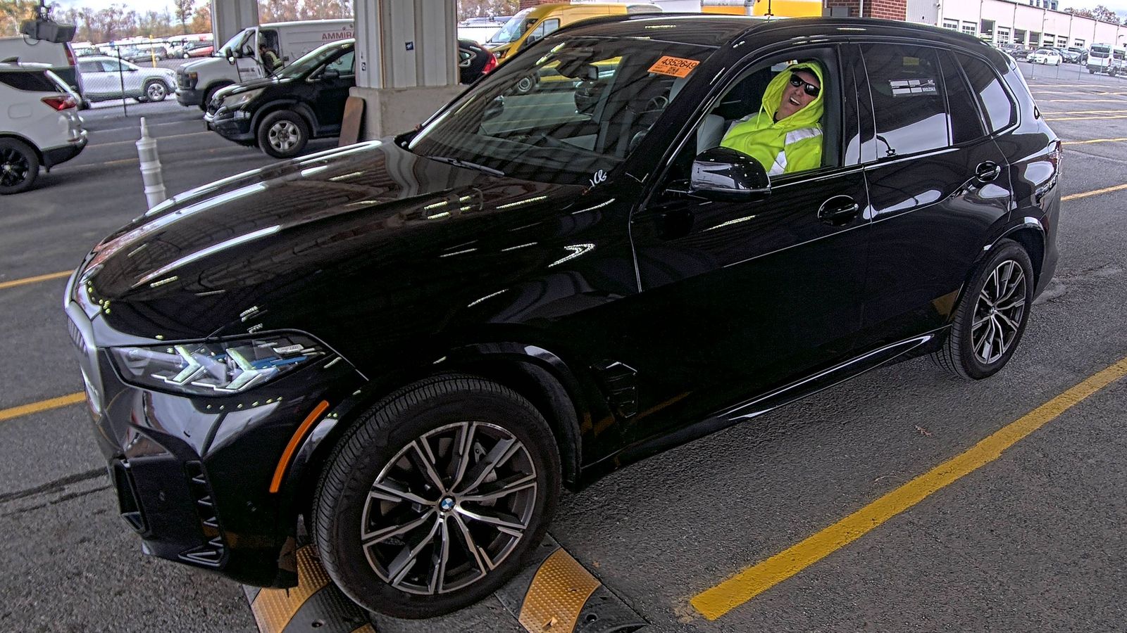 2025 BMW X5 xDrive40i AWD
