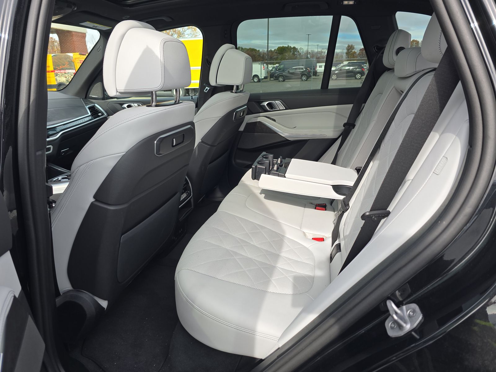 2025 BMW X5 xDrive40i AWD