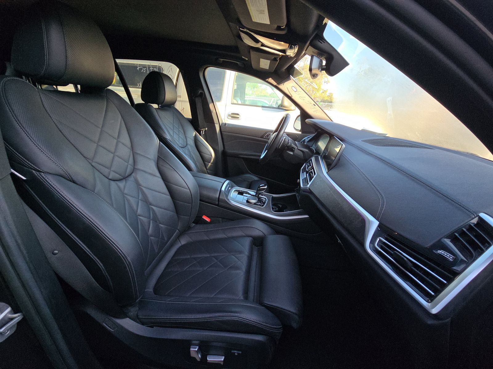 2023 BMW X5 xDrive40i AWD