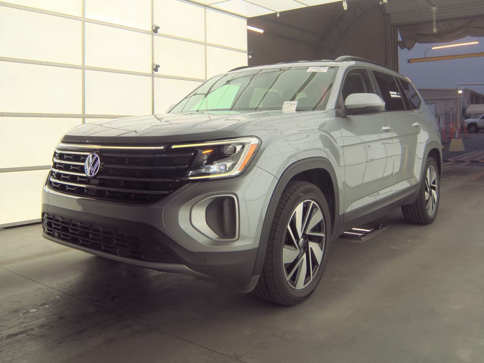 2024 Volkswagen Atlas 2.0T SE FWD