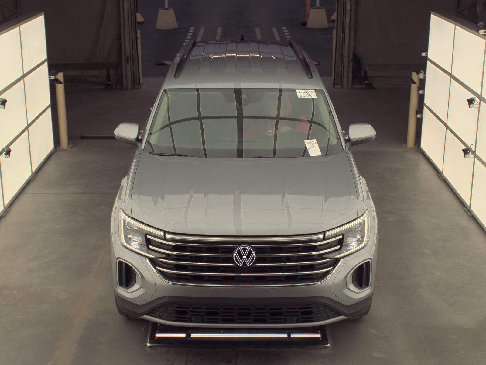 2024 Volkswagen Atlas 2.0T SE FWD