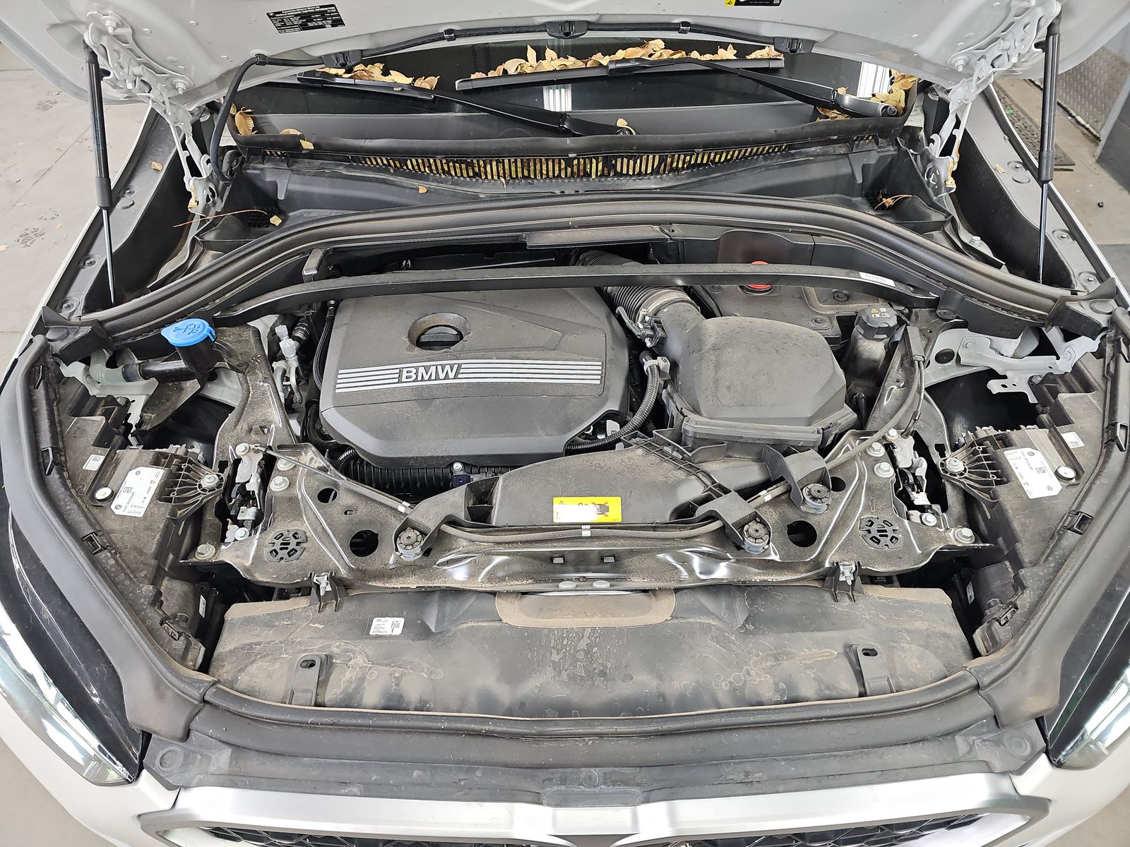 2025 BMW X2 xDrive28i AWD