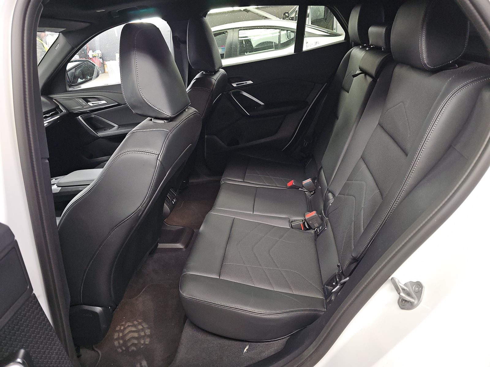 2025 BMW X2 xDrive28i AWD