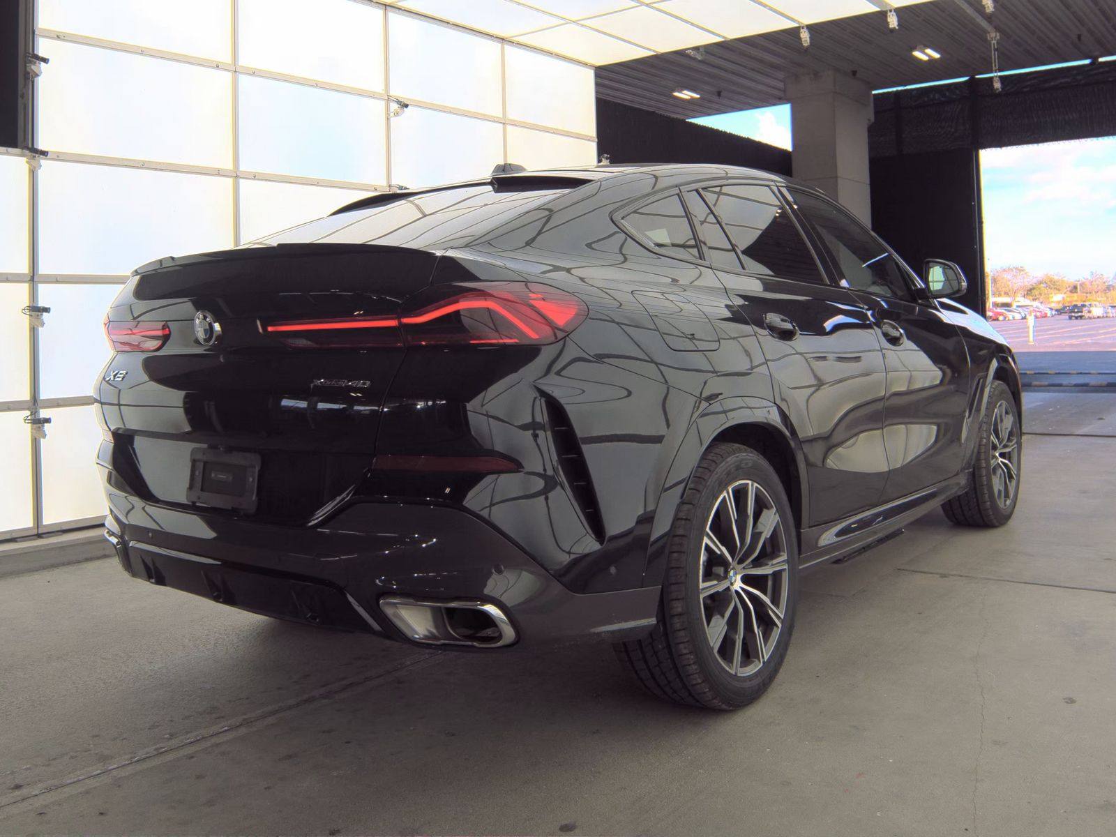 2024 BMW X6 xDrive40i AWD