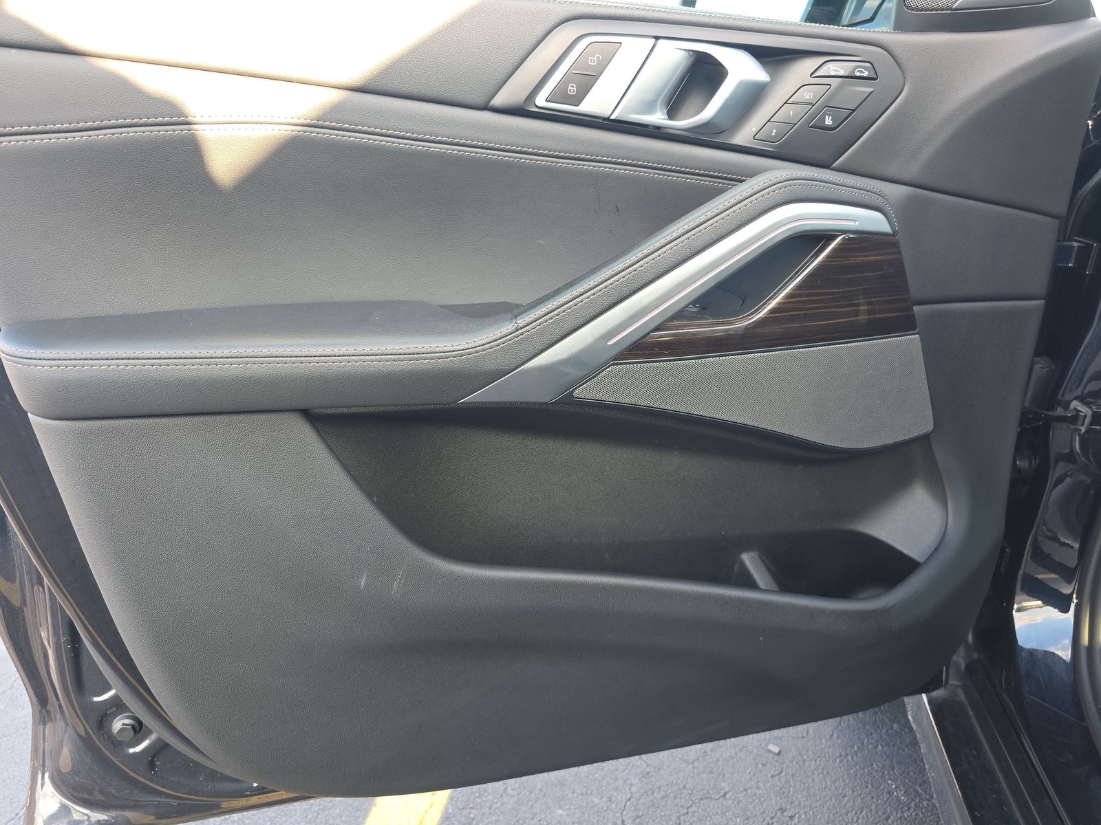 2024 BMW X6 xDrive40i AWD