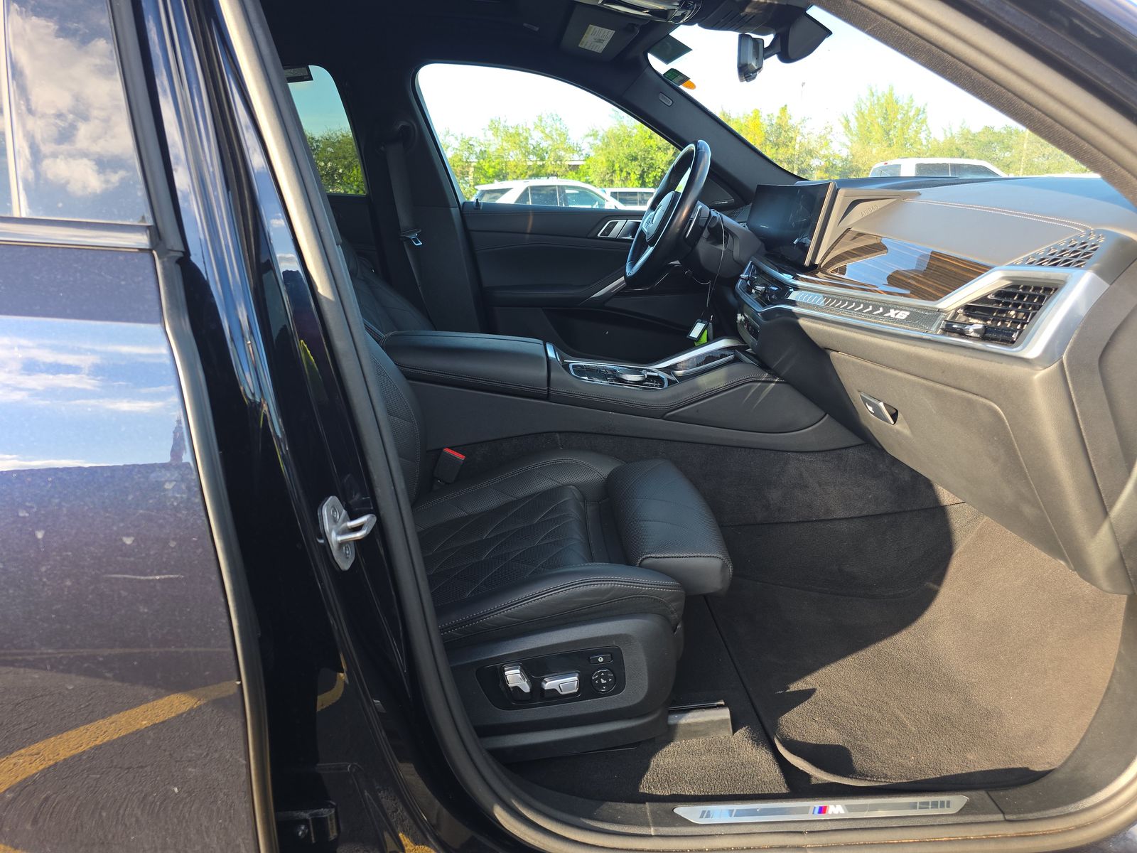 2024 BMW X6 xDrive40i AWD