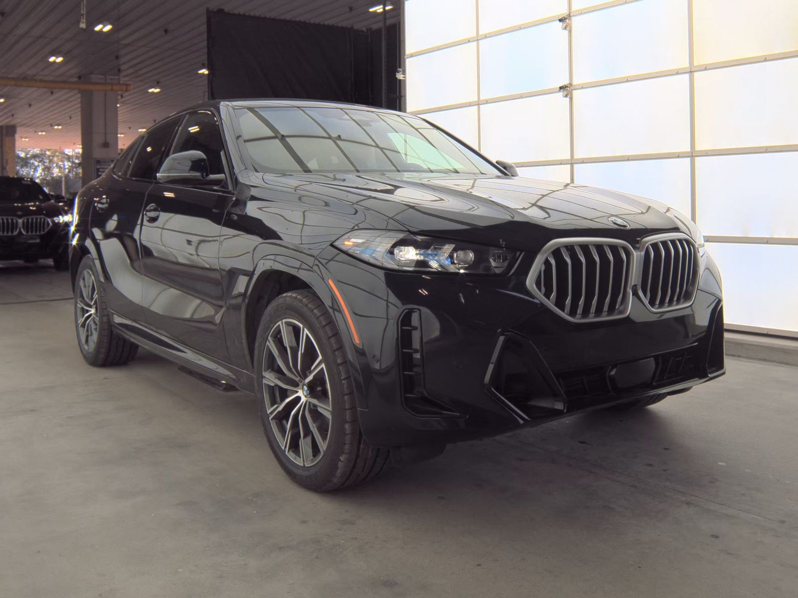 2024 BMW X6 xDrive40i AWD