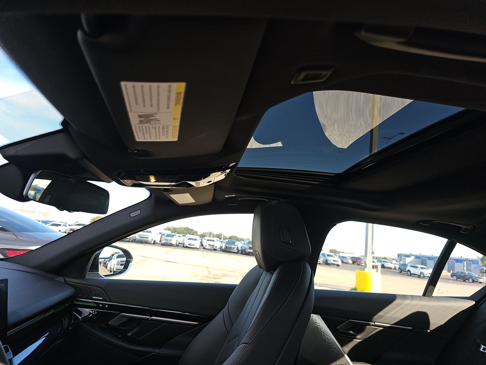 2025 BMW 5 Series 530i RWD