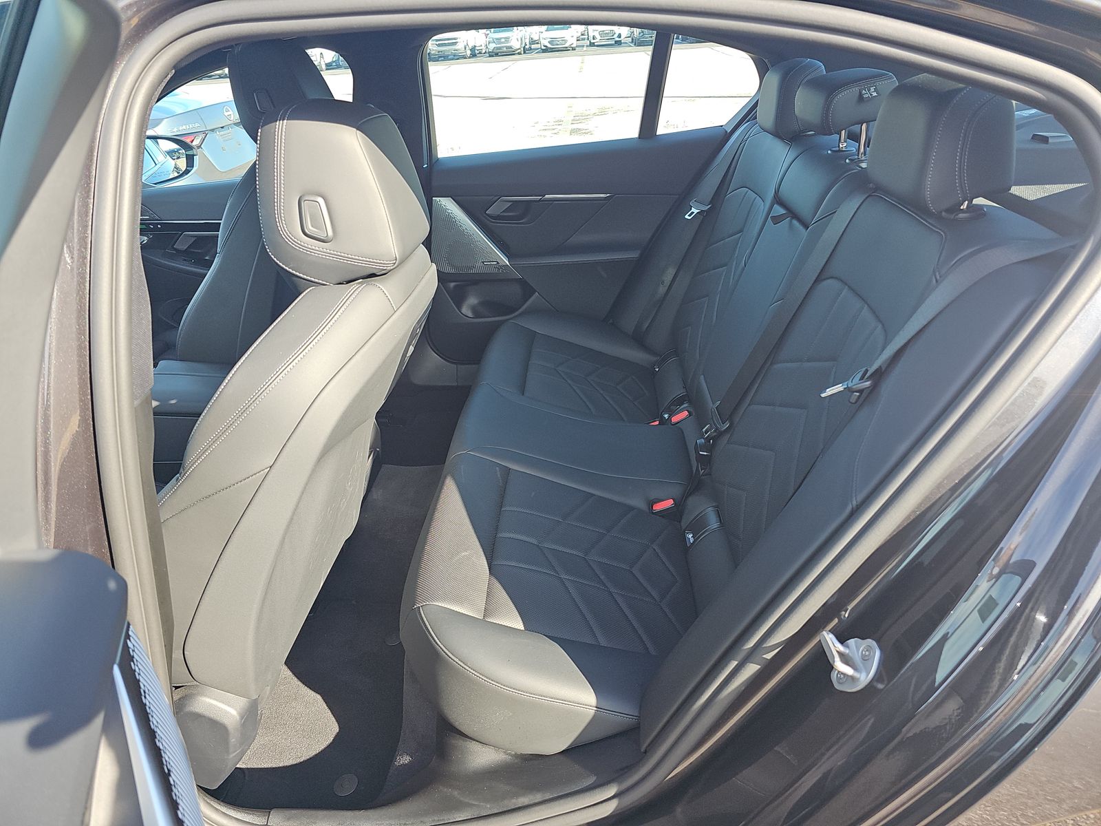 2025 BMW 5 Series 530i RWD