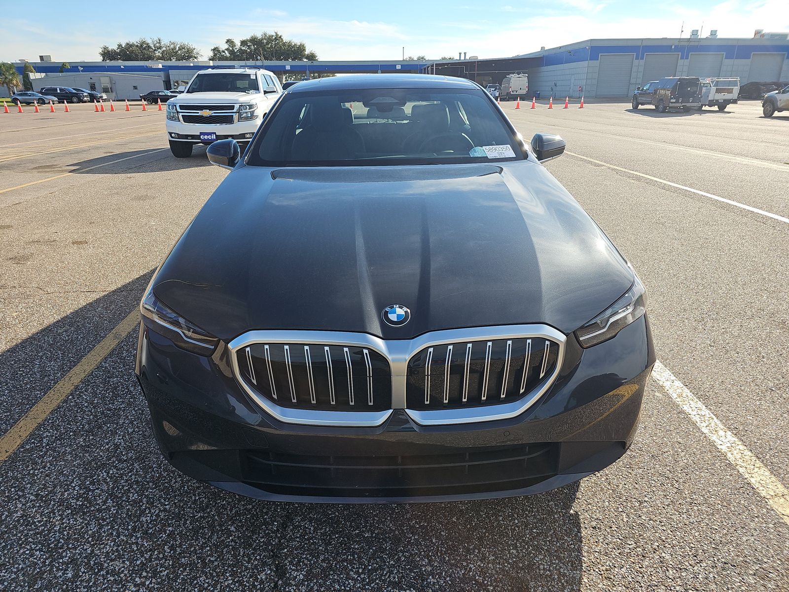 2025 BMW 5 Series 530i RWD