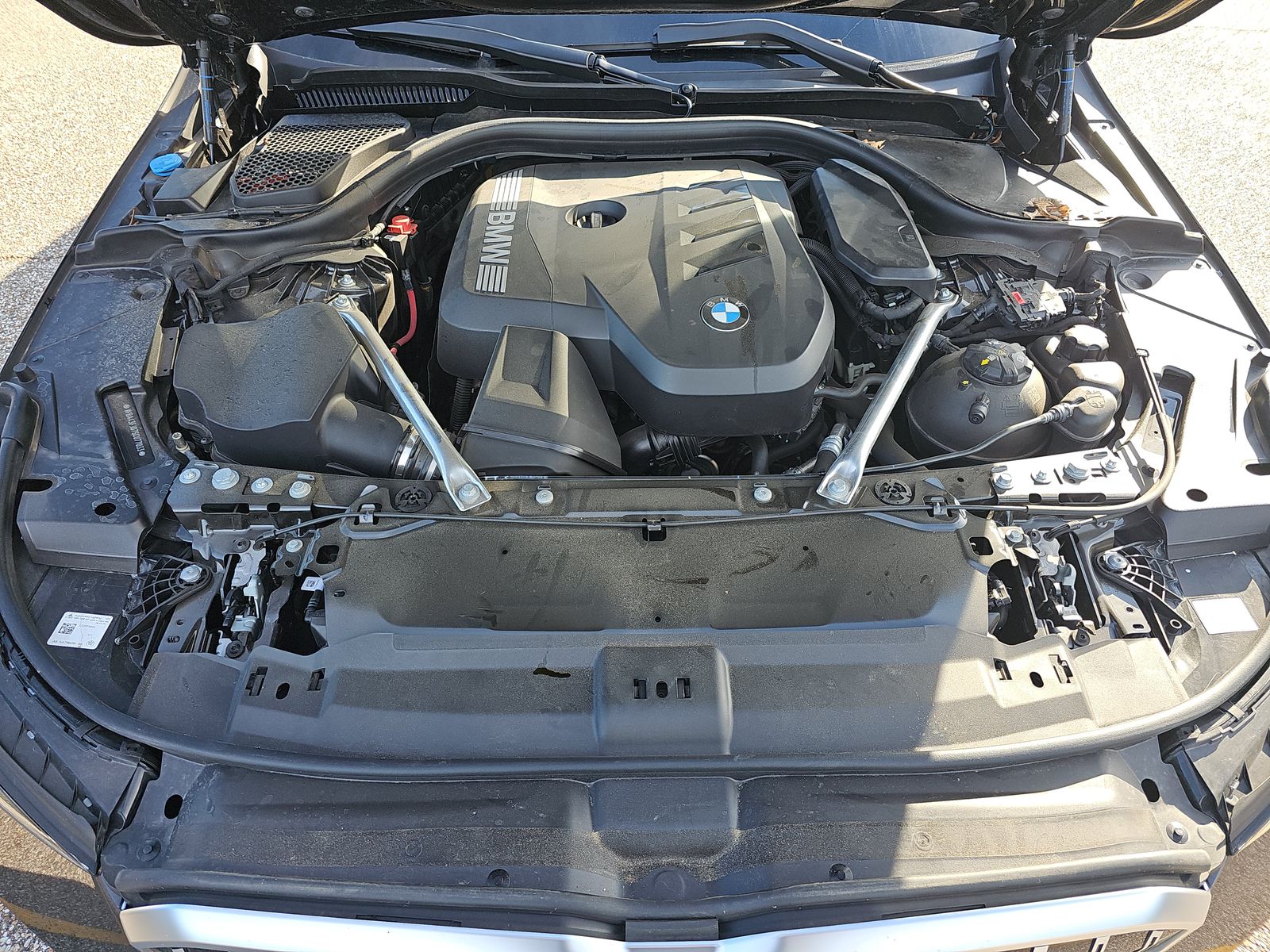 2025 BMW 5 Series 530i RWD