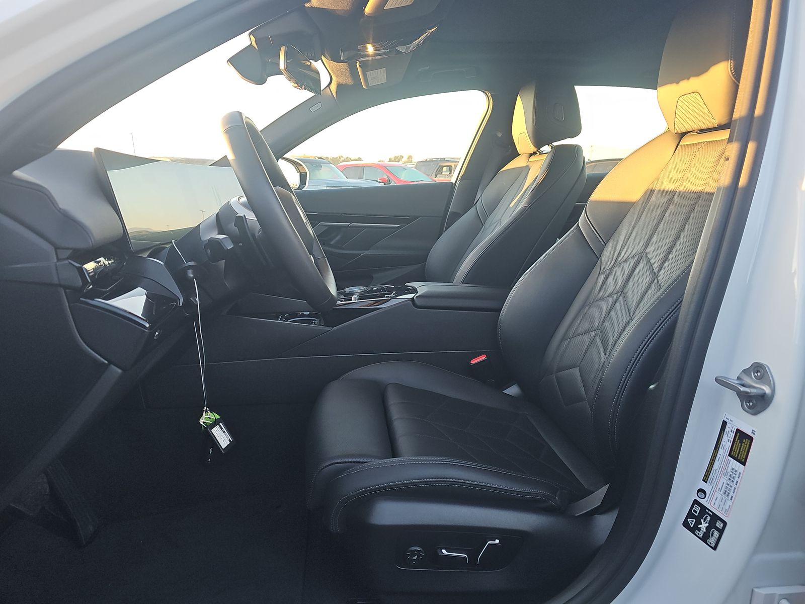 2025 BMW 5 Series 530i xDrive AWD