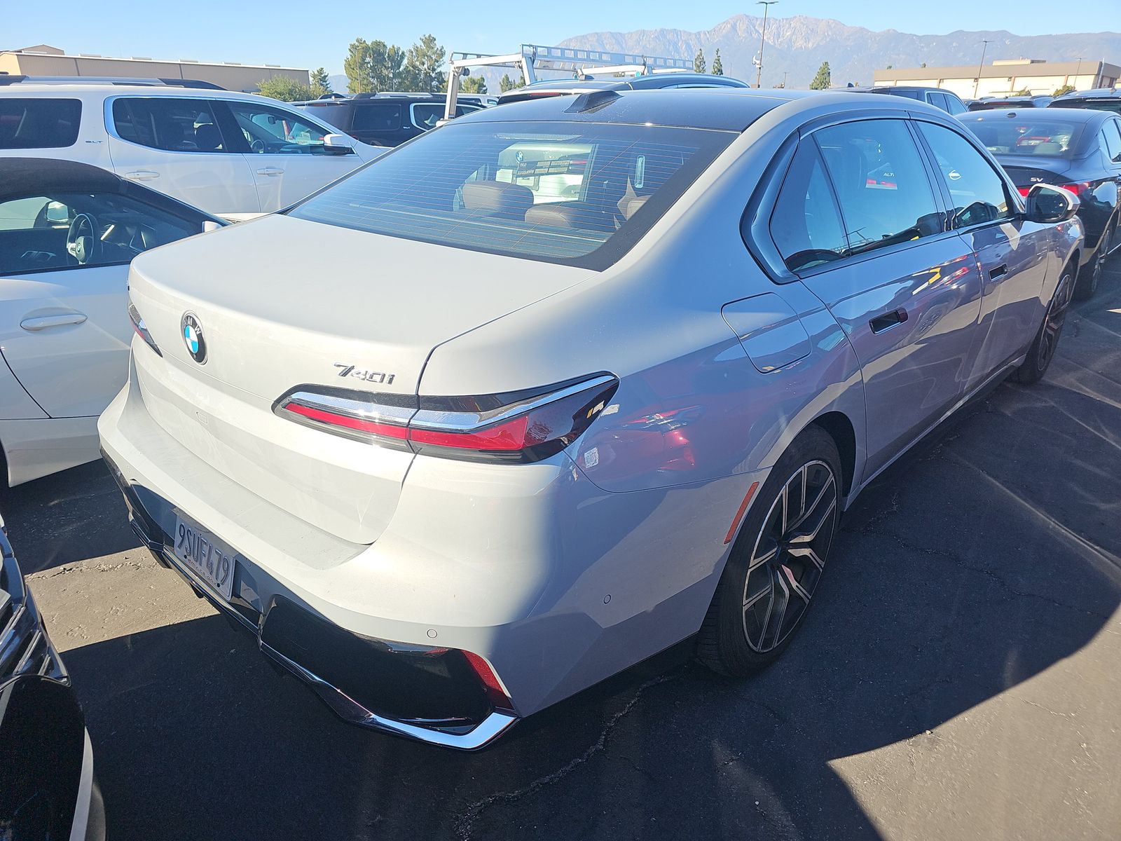 2025 BMW 7 Series 740i xDrive AWD