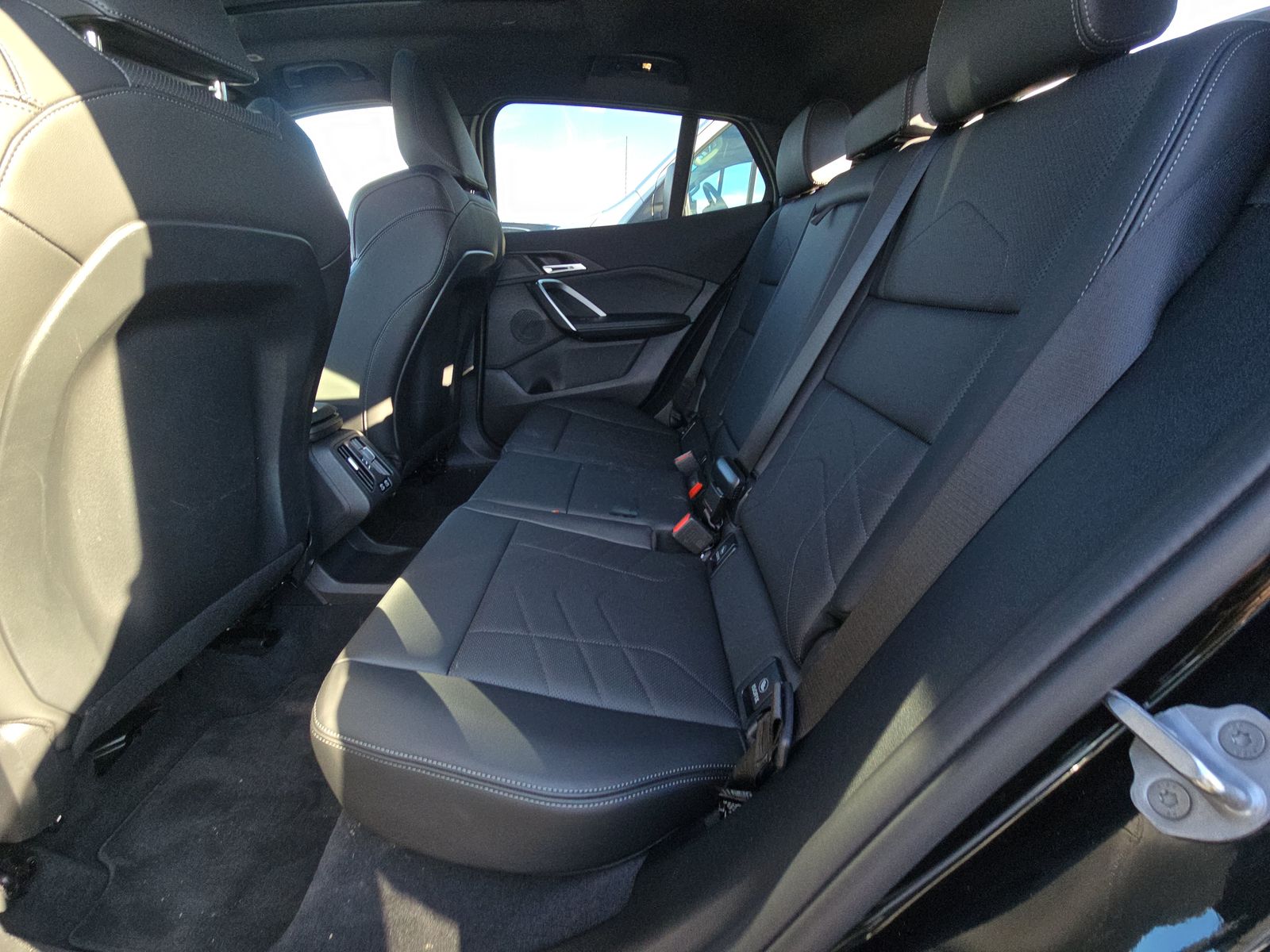 2025 BMW X2 xDrive28i AWD