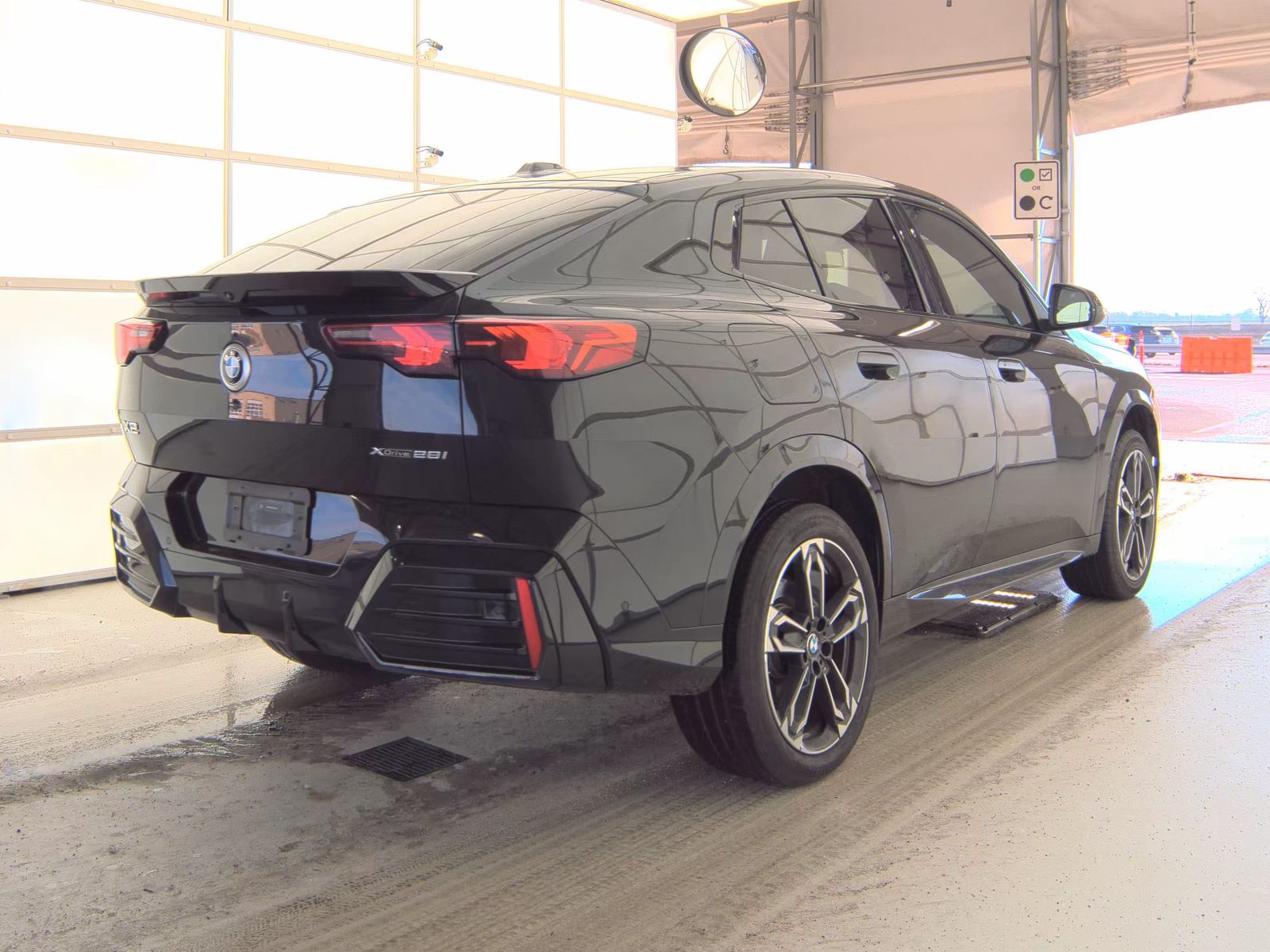 2025 BMW X2 xDrive28i AWD