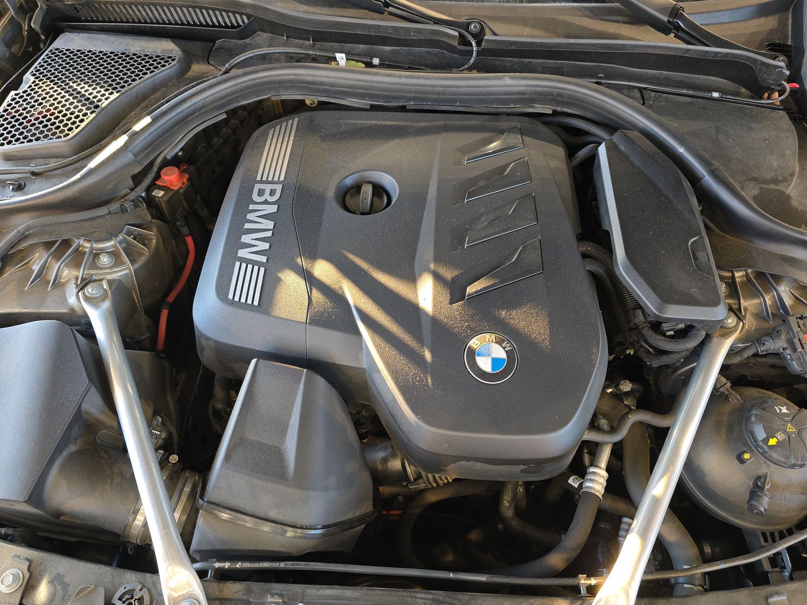 2024 BMW 5 Series 530i RWD