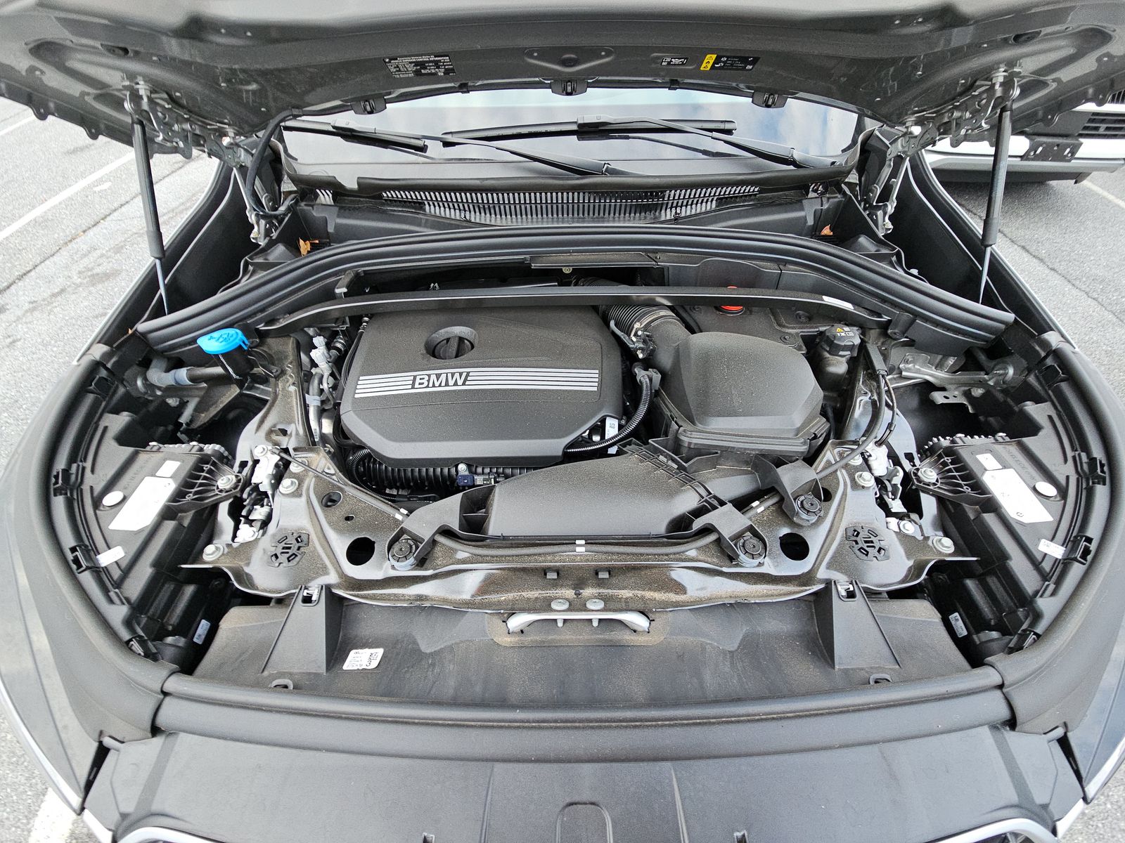 2025 BMW X1 xDrive28i AWD