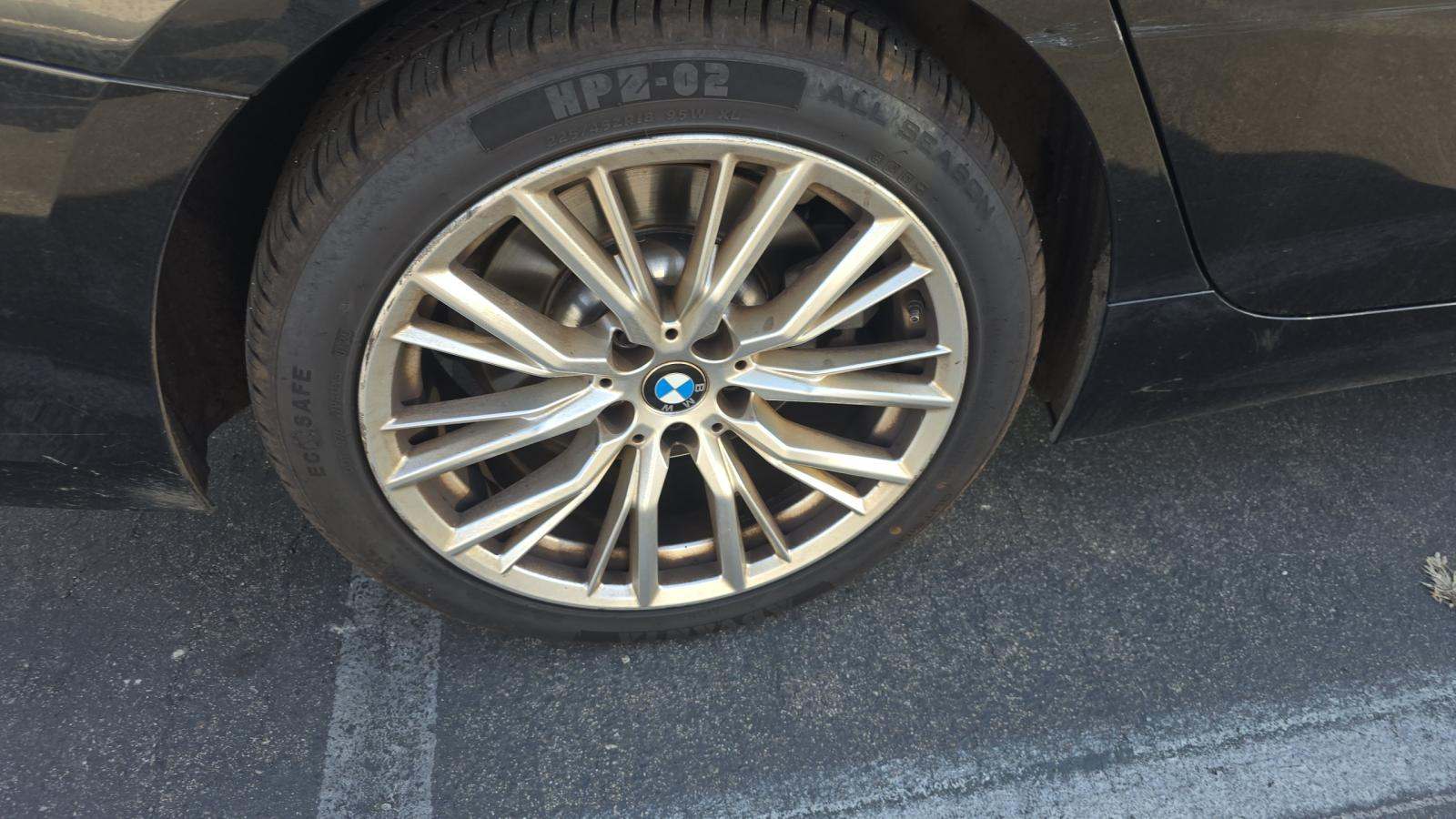 2023 BMW 3 Series 330i RWD