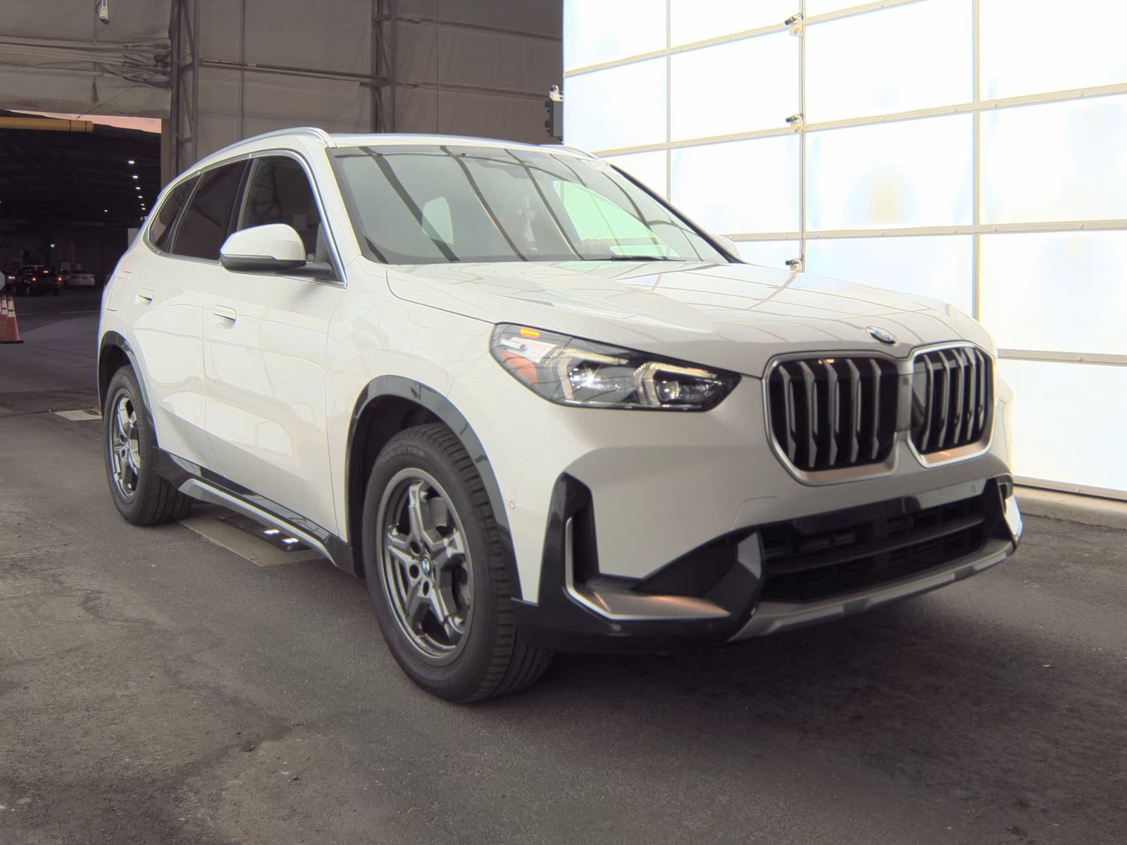 2025 BMW X1 xDrive28i AWD