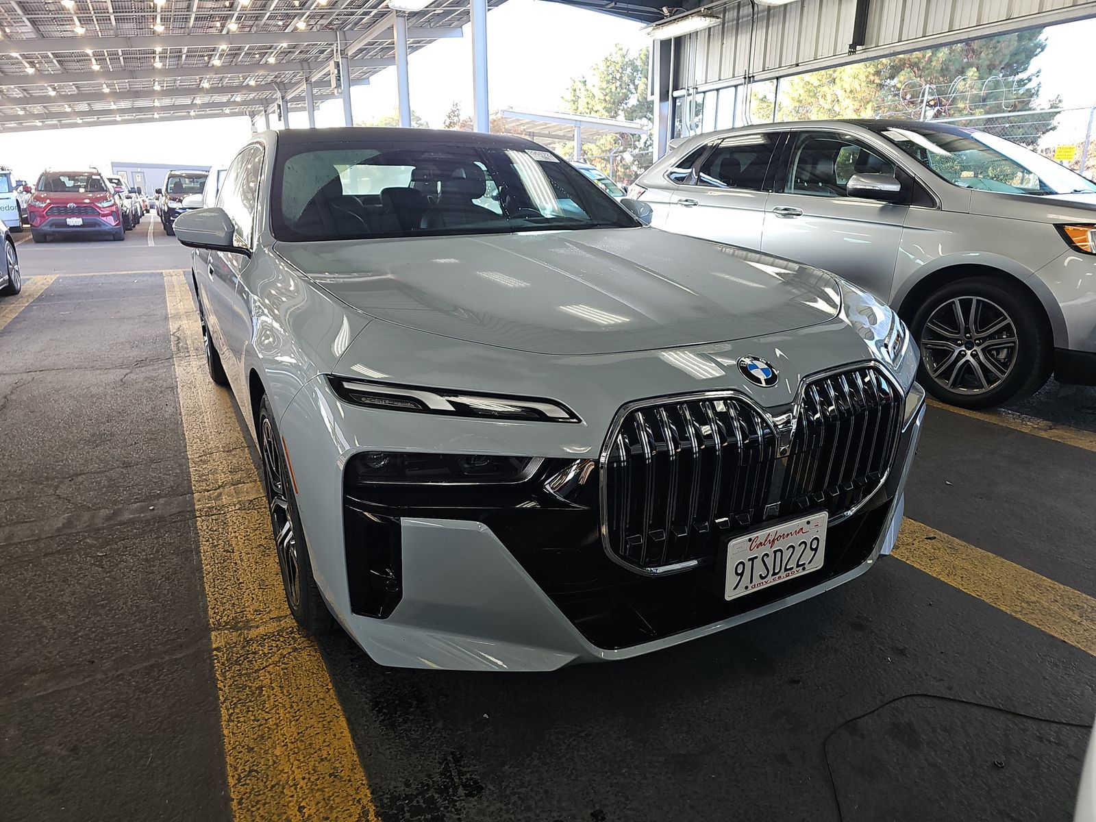 2025 BMW 7 Series 740i xDrive AWD