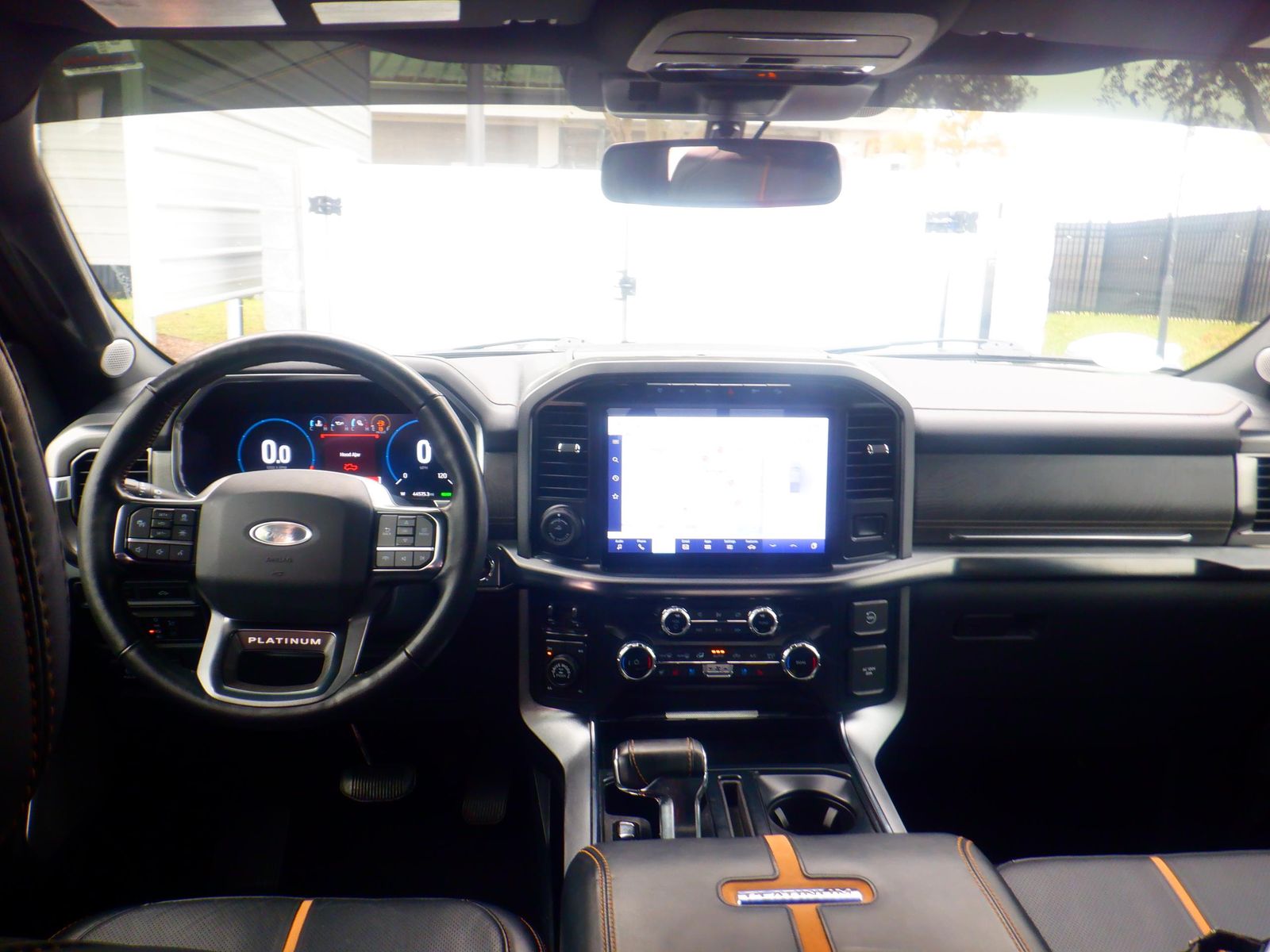 2022 Ford F-150 Hybrid Platinum AWD