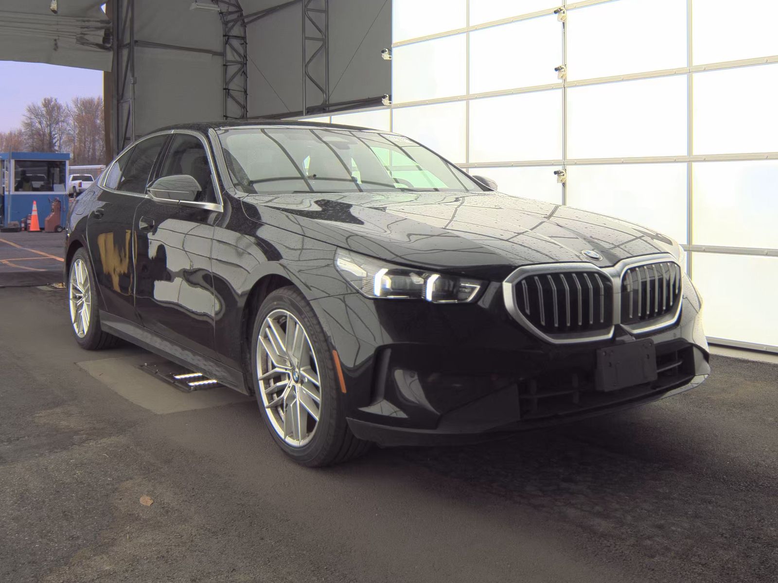 2025 BMW 5 Series 530i xDrive AWD