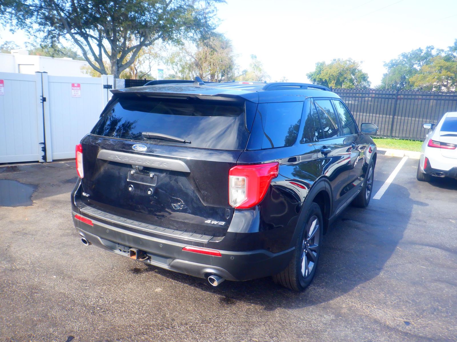 2022 Ford Explorer XLT AWD