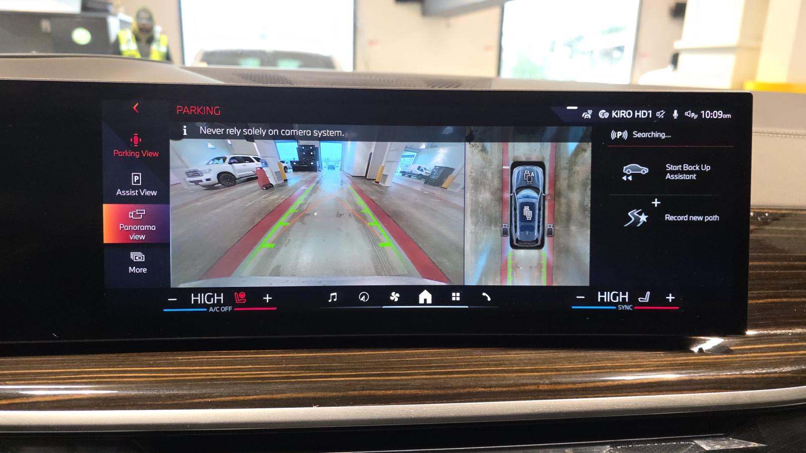 2025 BMW X7 xDrive40i AWD