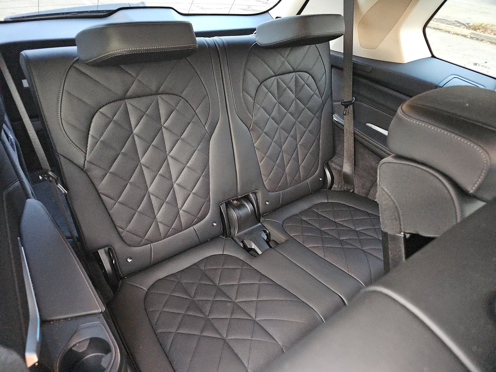 2025 BMW X7 xDrive40i AWD