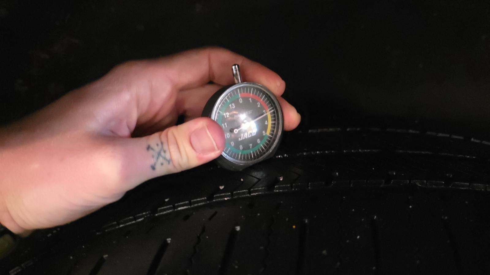 2025 BMW X7 xDrive40i AWD