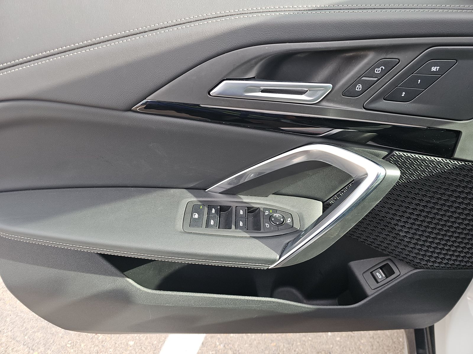 2025 BMW X1 xDrive28i AWD