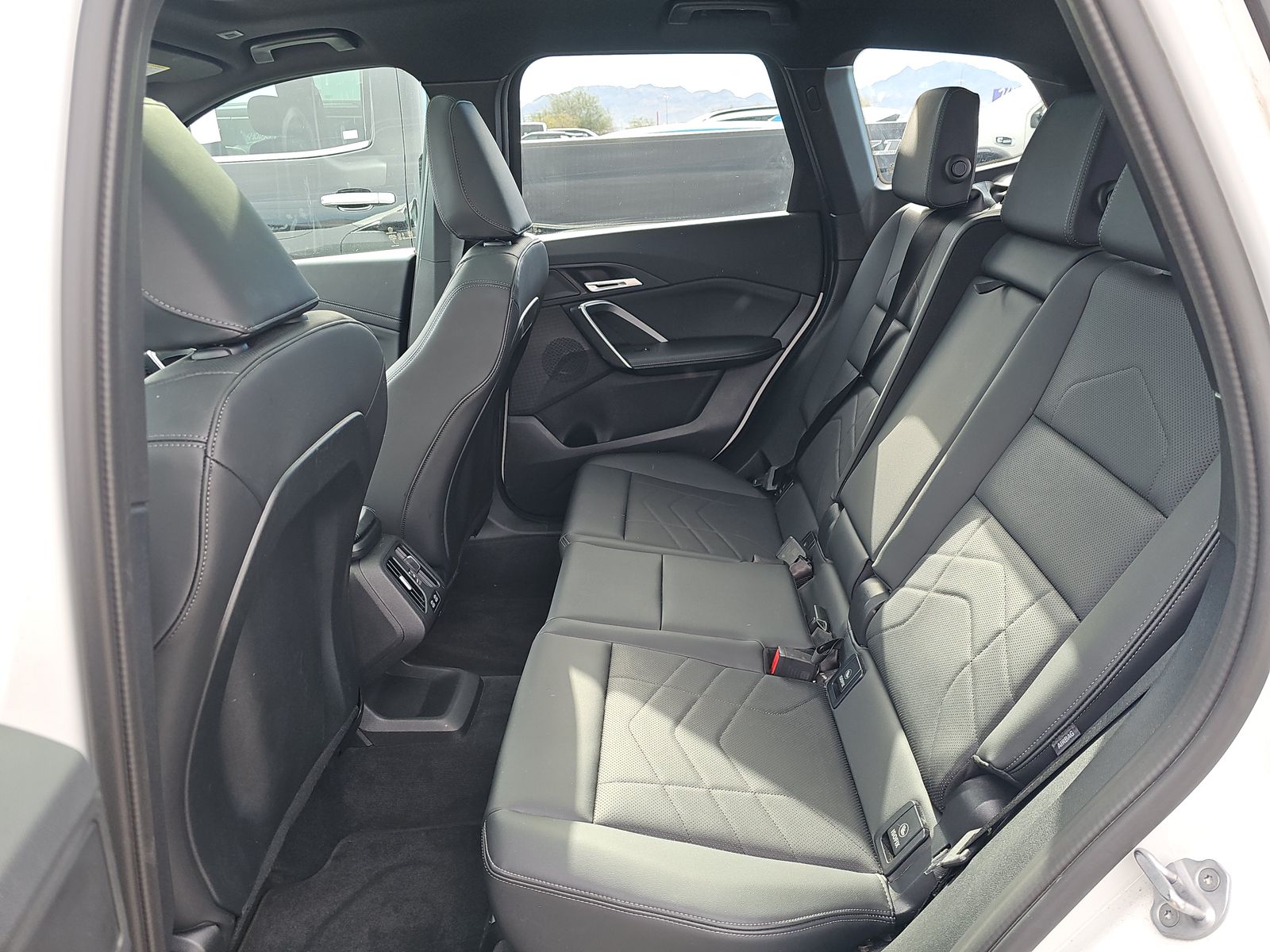 2025 BMW X1 xDrive28i AWD