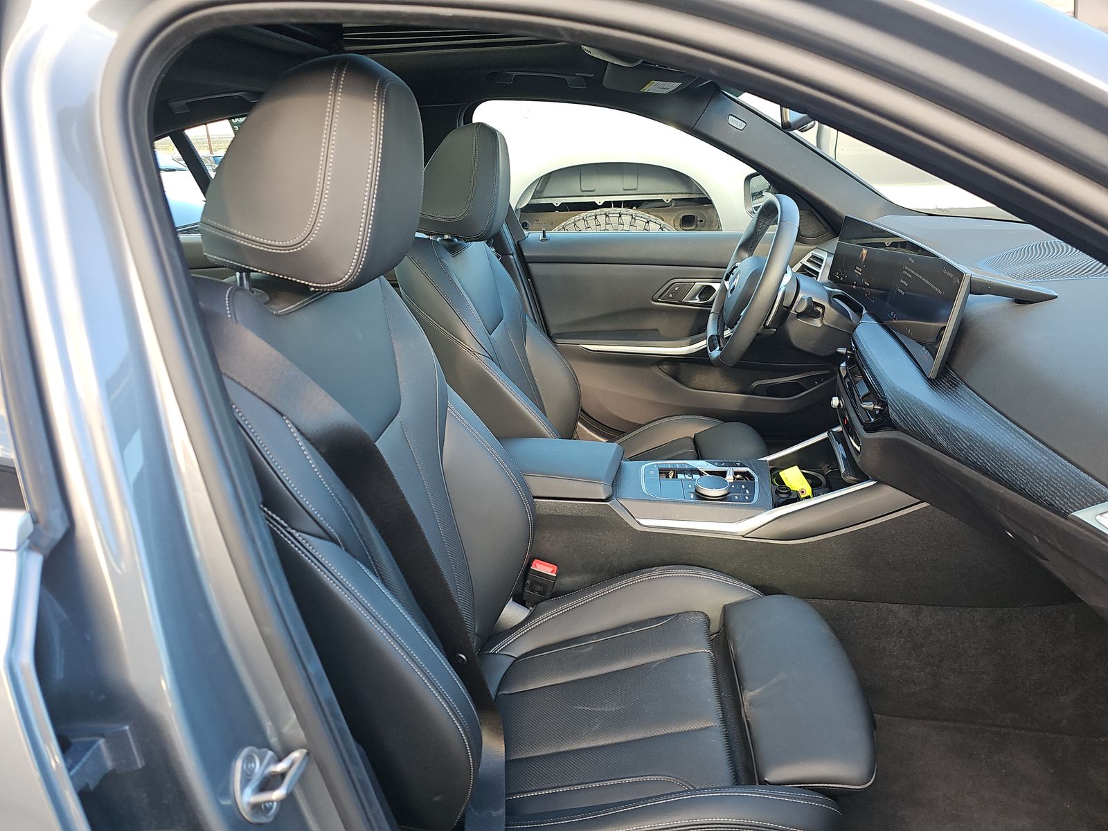 2025 BMW 3 Series 330i xDrive AWD