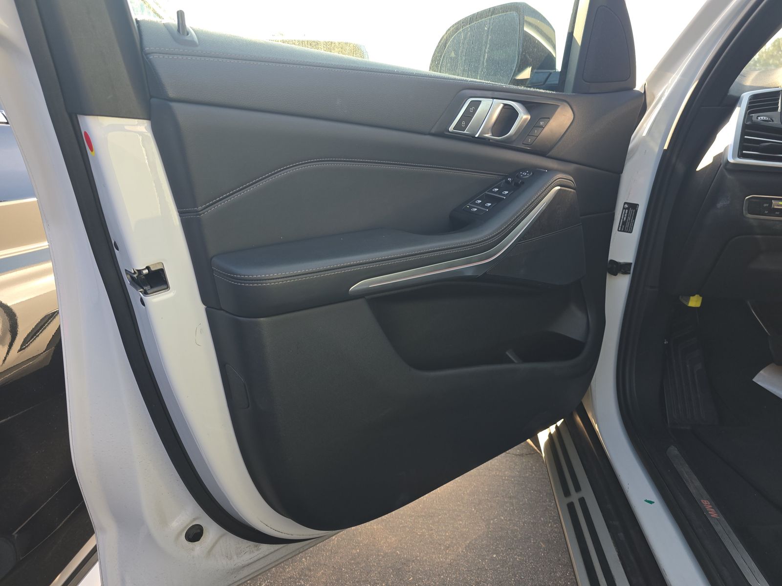 2023 BMW X5 xDrive40i AWD