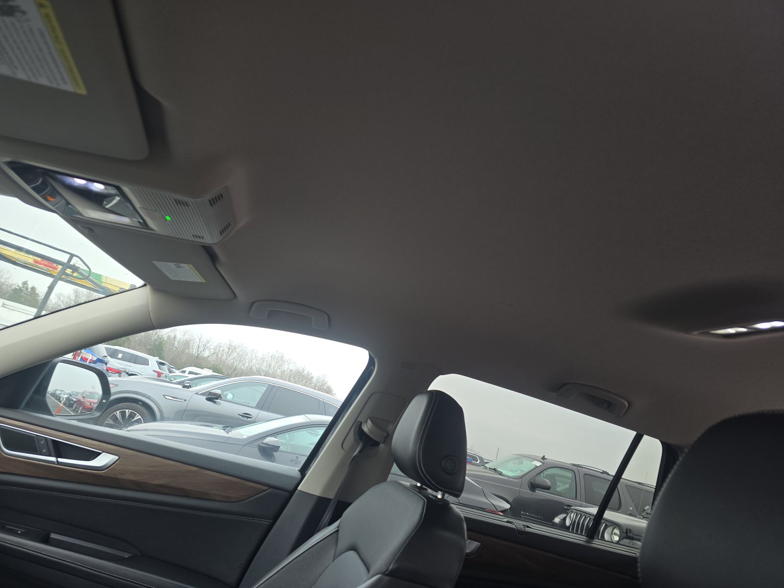 2024 Volkswagen Atlas 2.0T SE AWD