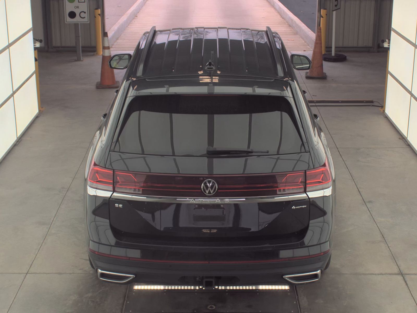 2024 Volkswagen Atlas 2.0T SE AWD