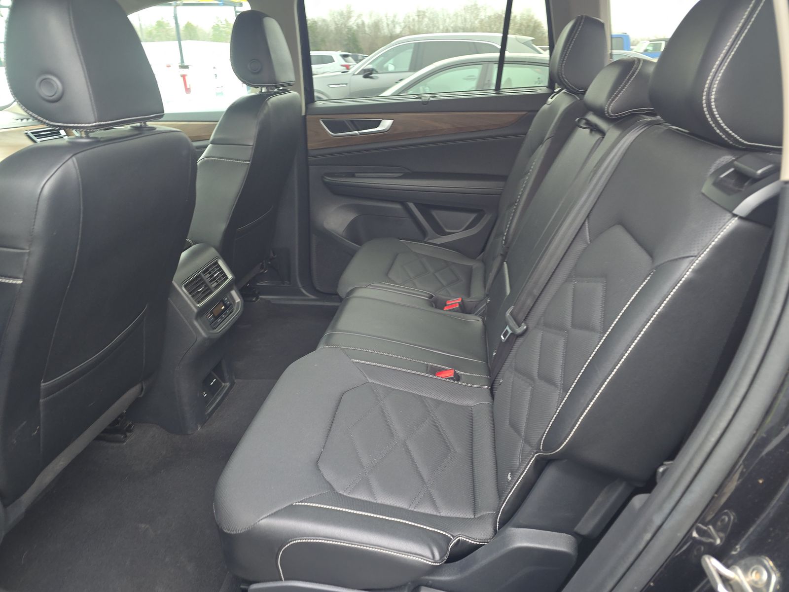 2024 Volkswagen Atlas 2.0T SE AWD