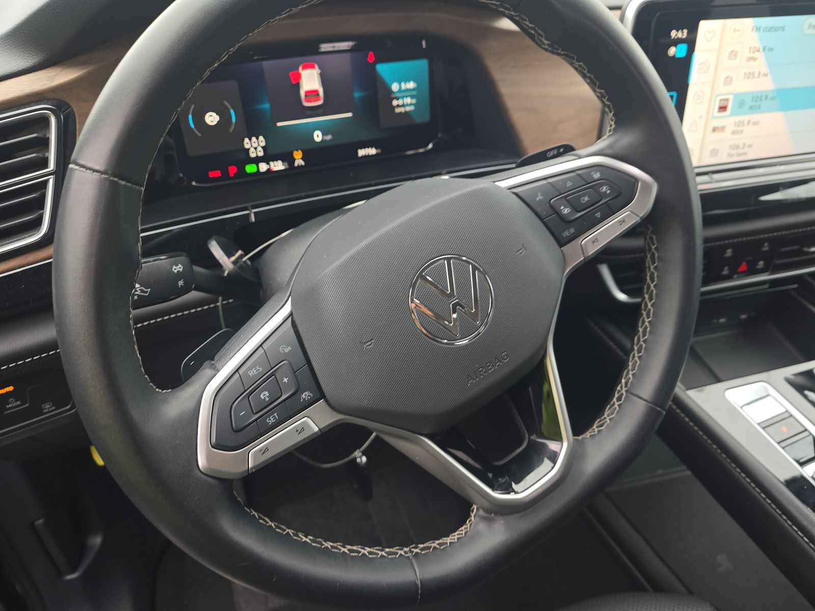 2024 Volkswagen Atlas 2.0T SE AWD