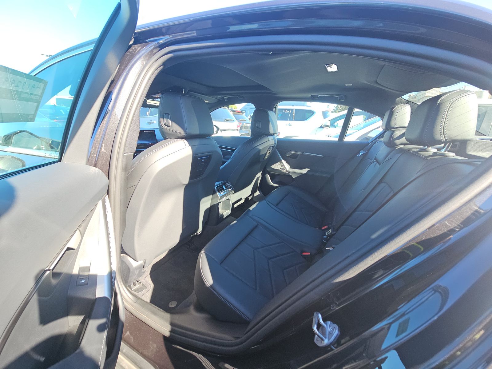 2024 BMW 5 Series 530i RWD