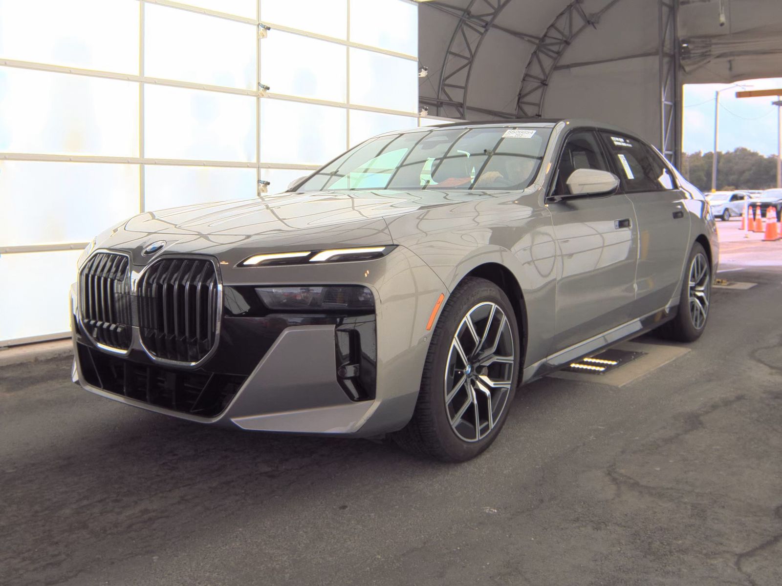 2025 BMW 7 Series 740i RWD