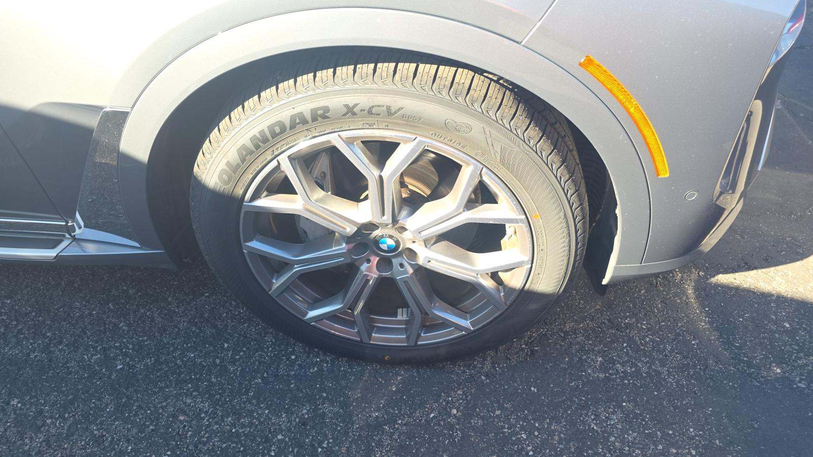 2024 BMW X7 xDrive40i AWD