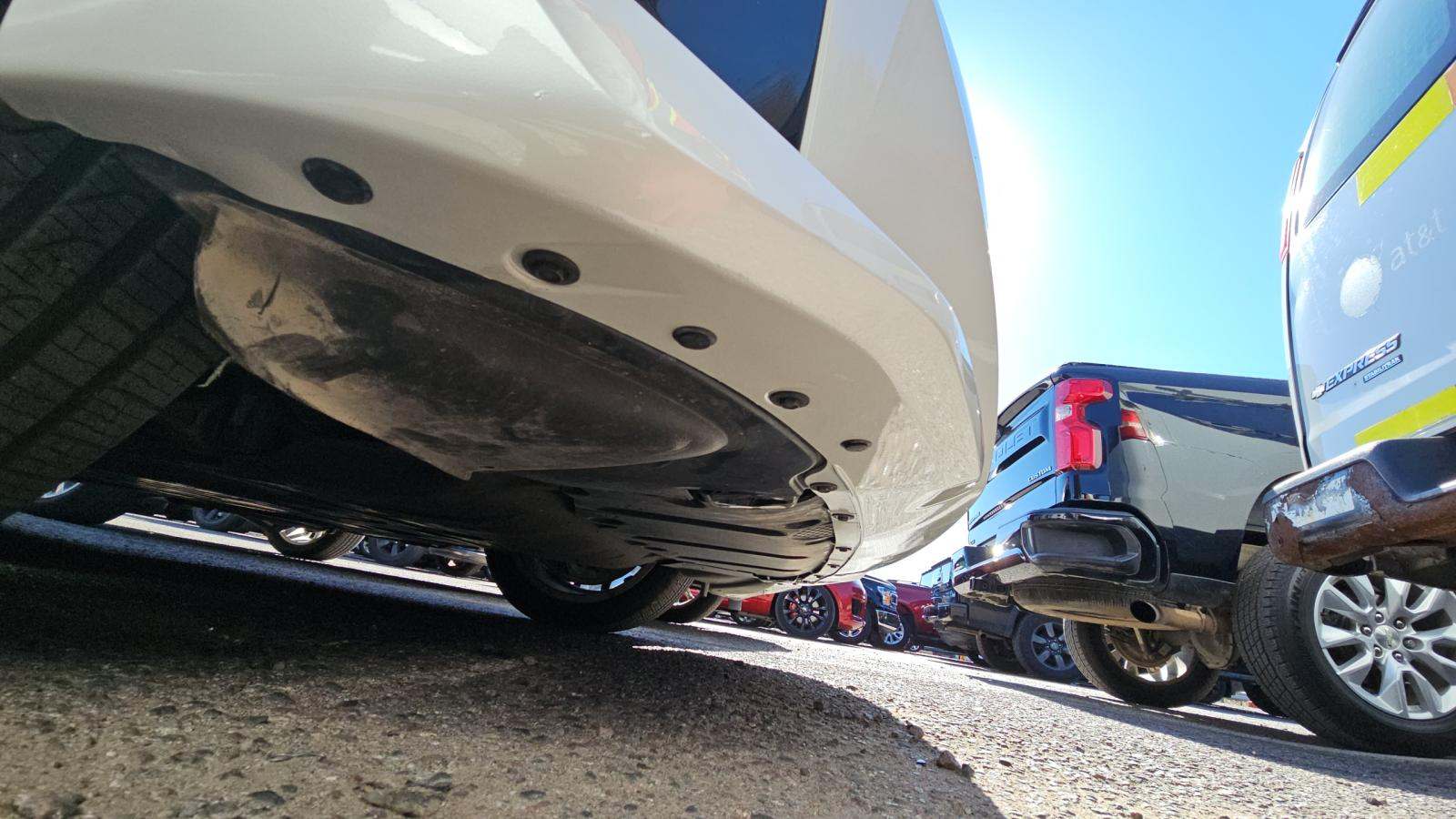 2025 BMW 3 Series 330i RWD