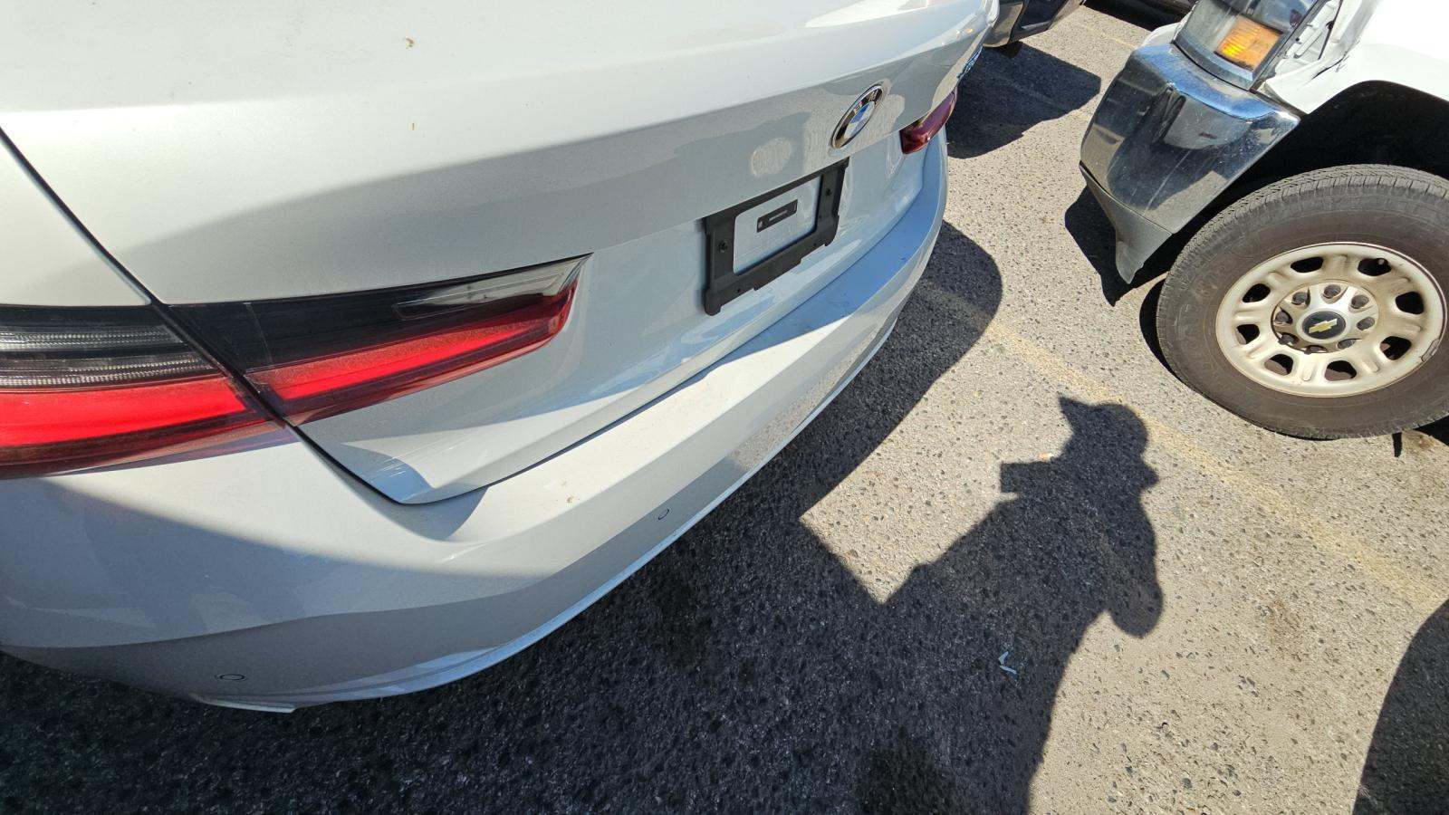 2025 BMW 3 Series 330i RWD