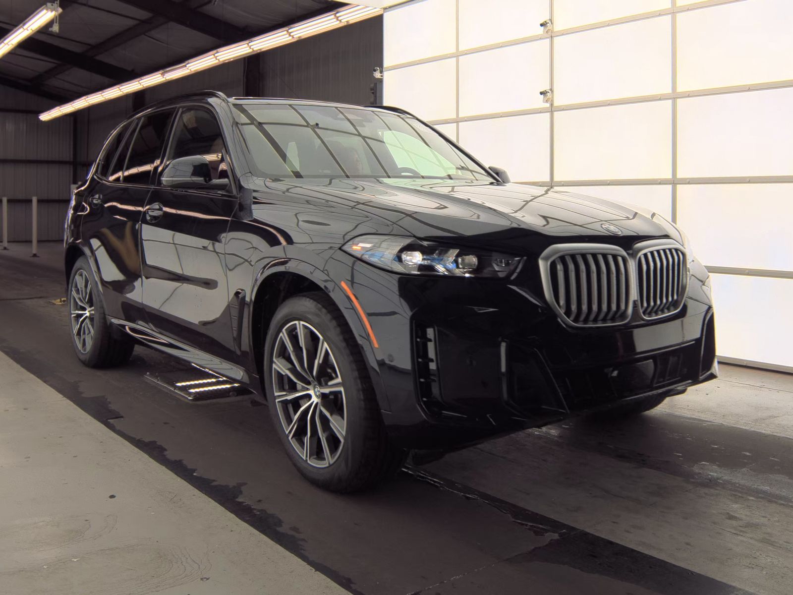 2025 BMW X5 xDrive50e AWD