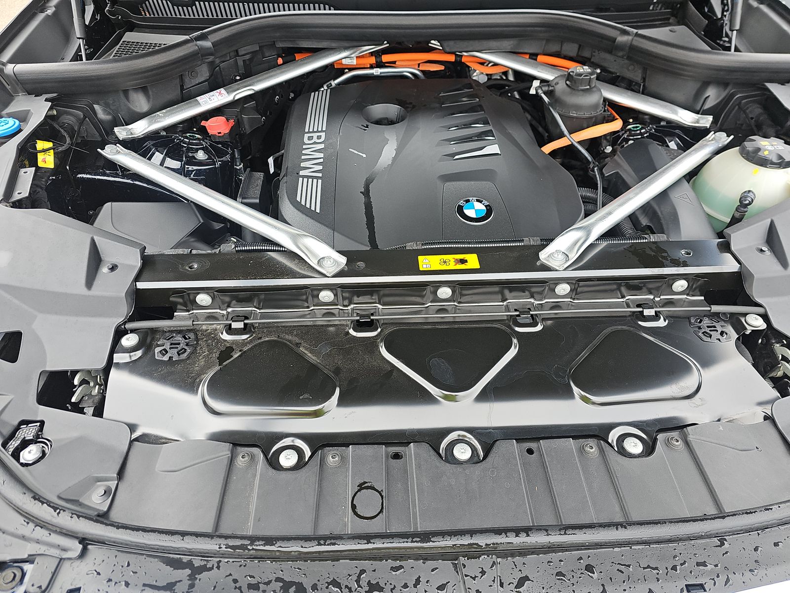 2025 BMW X5 xDrive50e AWD