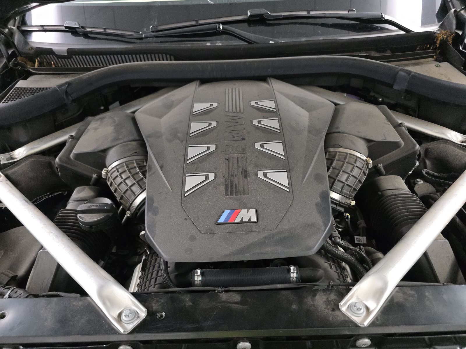 2023 BMW X7 M60i AWD