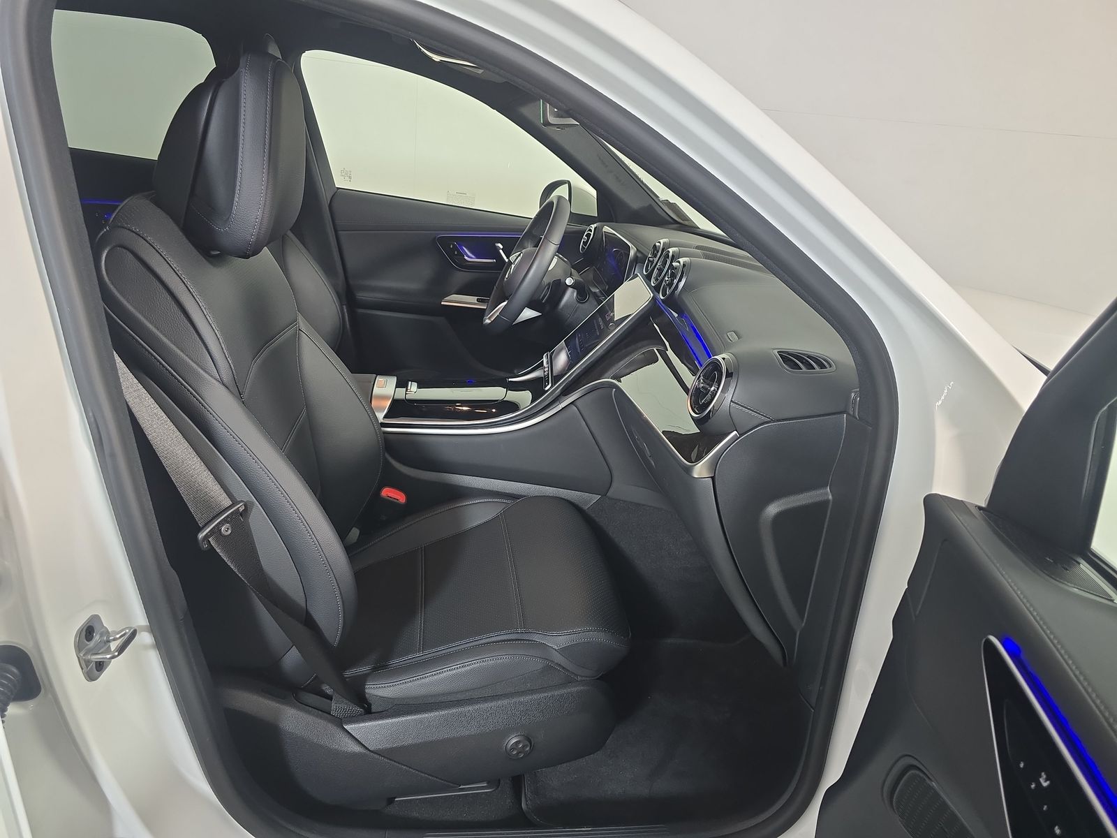 2024 Mercedes-Benz GLC GLC 300 AWD