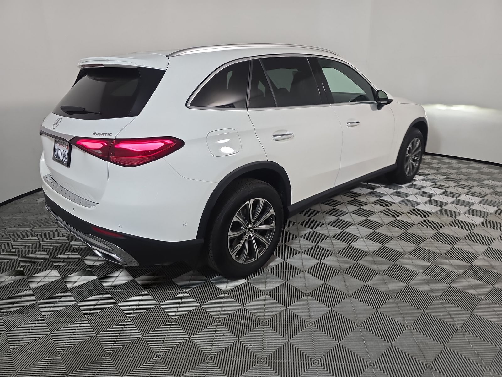 2024 Mercedes-Benz GLC GLC 300 AWD